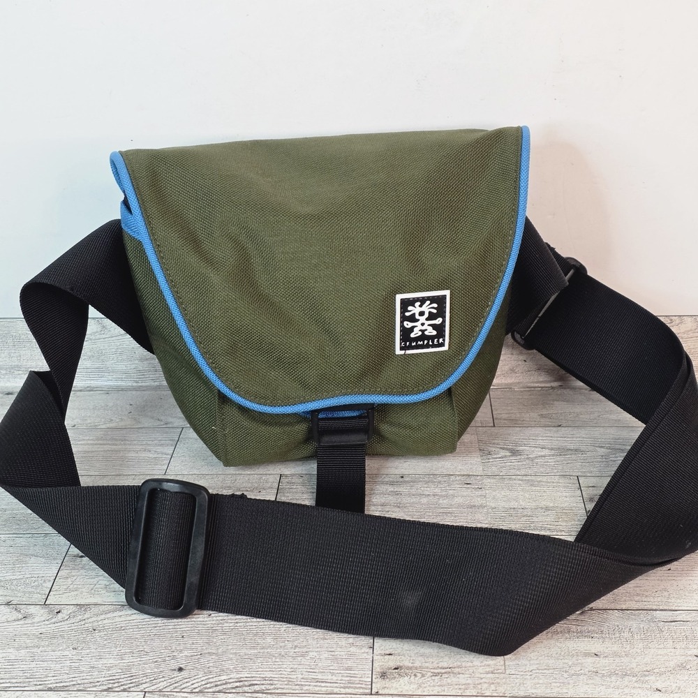 Crumpler Photo Equipment Camera Bag Moss Olive Green Canvas Adjustable Strap